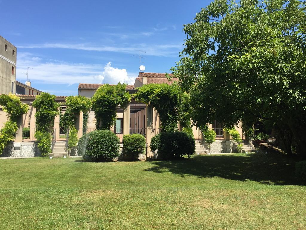 Ca'Bert Villa Dei Glicini Castelnuovo del Garda Exteriér fotografie